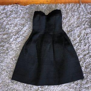 Black strapless short dress